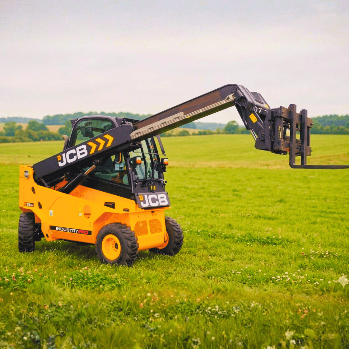1T Micro Excavator Hire from True Hire