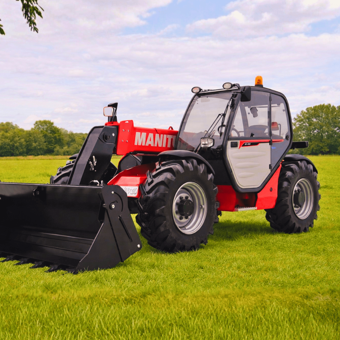 1T Micro Excavator Hire from True Hire